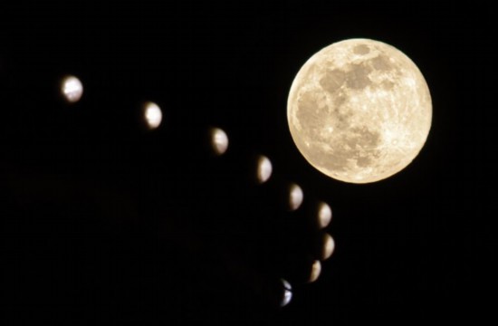 1月3日在江苏省扬州市拍摄的月亮（无人机照片）。新华社发（孟德龙摄）